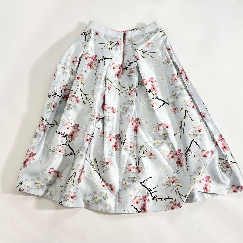 SOLD Ted Baker Oriental Blossom Tillye Burnout Flared Midi Skirt - Picture 4 of 10